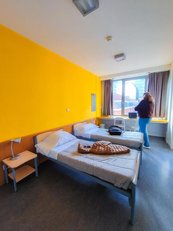 Youth Hostel Van Gogh Saint-Josse-ten-Noode المظهر الخارجي الصورة